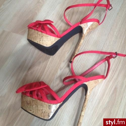 Szpilki Buty Moda