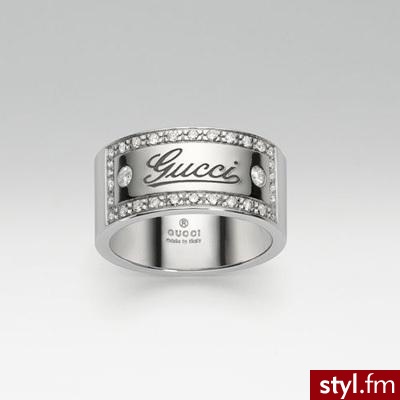 pierścionek Gucci wykonany z 18k białego złota oraz przyozdobiony diamentami - 2.100$ - Pozostałe Dodatki Moda