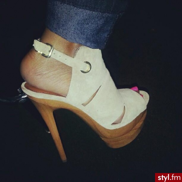 Szpilki Buty Moda