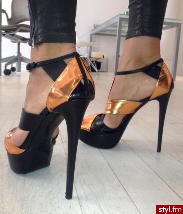 Szpilki Buty Moda