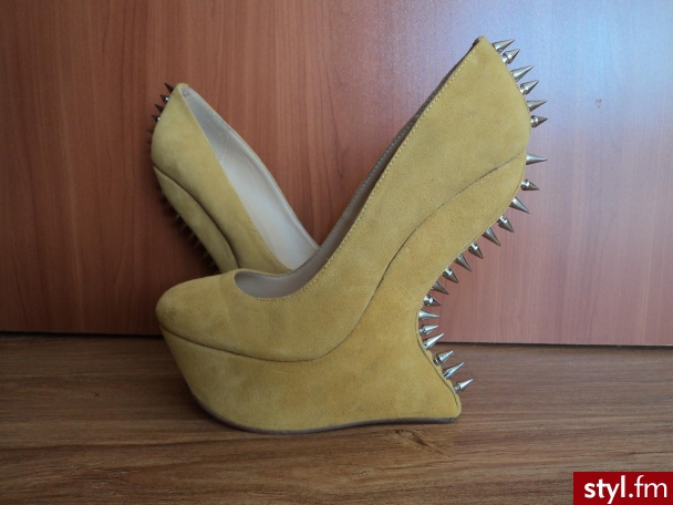 Pozostałe Buty Moda