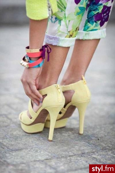 Szpilki Buty Moda
