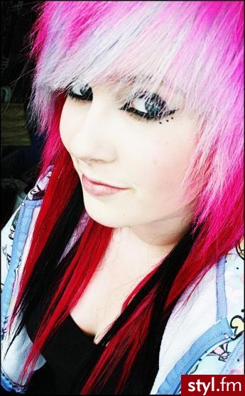 EMO Alternatywne Średnie Fryzury