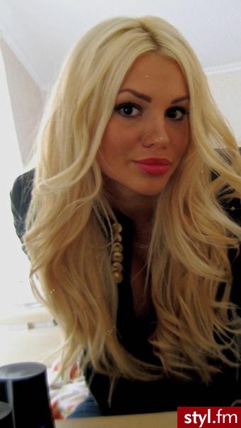 Blond Rozpuszczone Kręcone Na co dzień Długie Fryzury