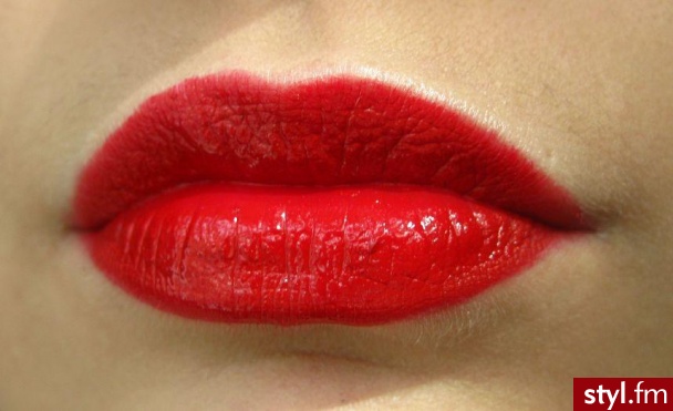 makijaż. Lips:
MAC Brick lip liner
MAC Russian Red lipstick
MAC Cult of Cherry lipglass - Makijaże