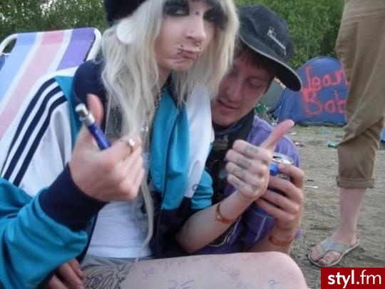 Blond Rozpuszczone Proste z grzywką Na co dzień Średnie Fryzury