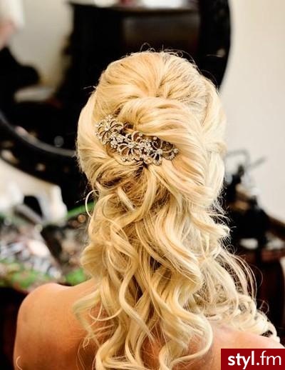 Blond Upięcie Kręcone Ślubne Długie Fryzury