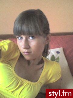 Średnie Fryzury