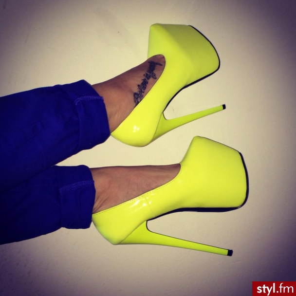 Szpilki Buty Moda