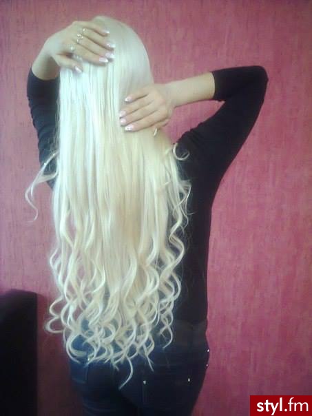 Blond Rozpuszczone Kręcone Na co dzień Długie Fryzury