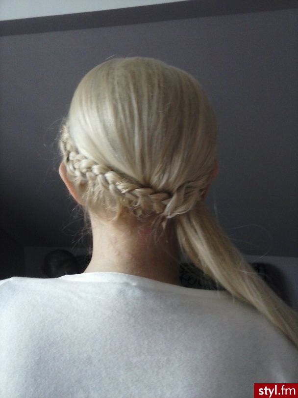 Blond Warkocze Proste Wieczorowe Długie Fryzury