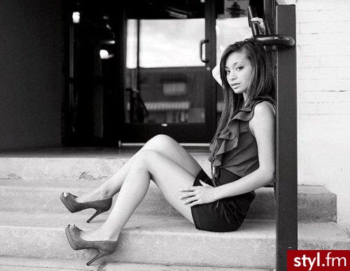 Proste z grzywką Na co dzień Długie Fryzury