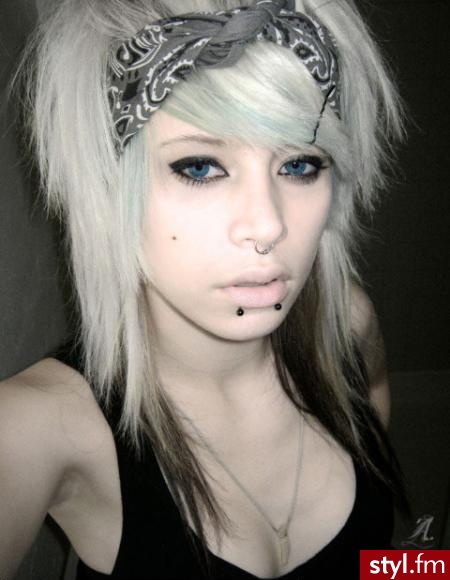 EMO Alternatywne Średnie Fryzury