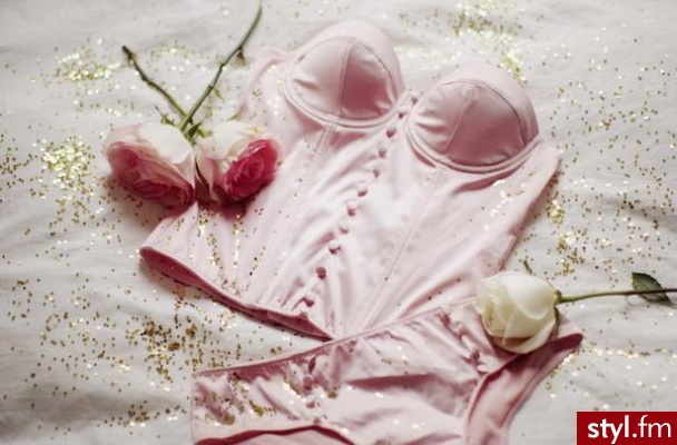 Bielizna Moda