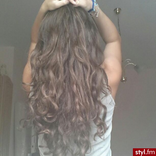 Długie Fryzury