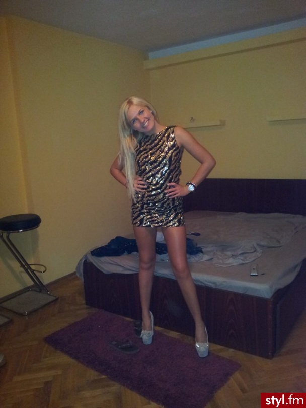 Wieczorowe Sukienki Moda