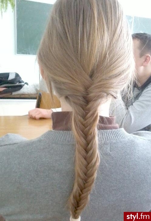 kłos. kłos ;)
by Jano$zka;*** - Dredy Alternatywne Średnie Fryzury