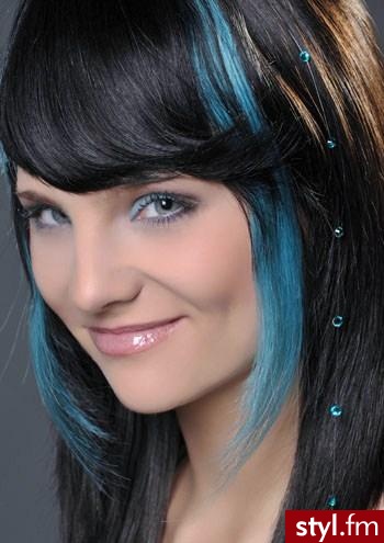 Średnie Fryzury