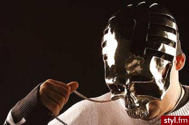 to coś dla chłopaków:)chodzi o maske oczywiscie... - Nakrycia głowy Dodatki Moda