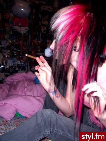 EMO Alternatywne Średnie Fryzury