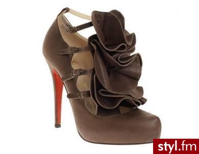 Christian Louboutin: $1 695 - Pozostałe Buty Moda