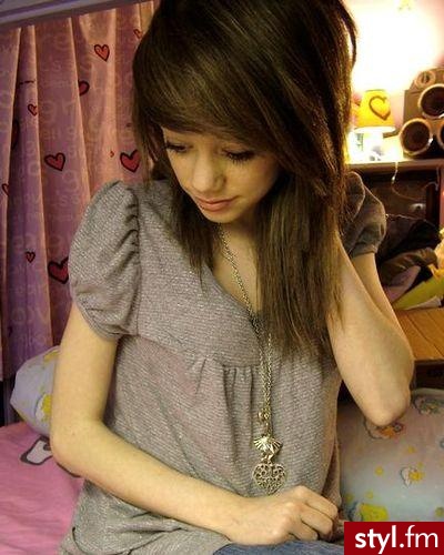Średnie Fryzury