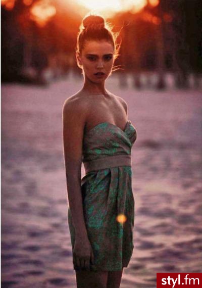 Sukienki Moda