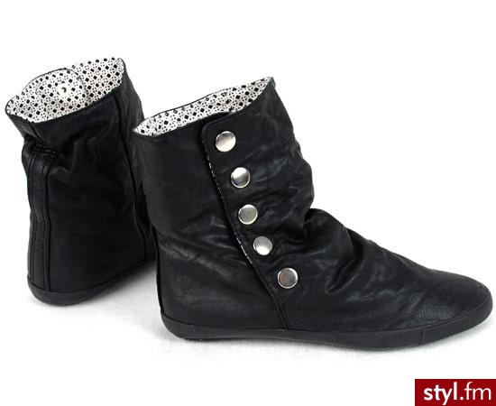Pozostałe Buty Moda