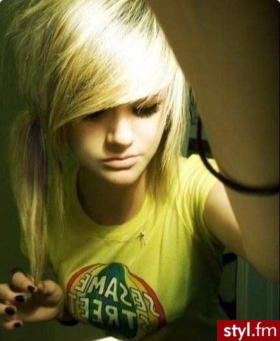 EMO Alternatywne Średnie Fryzury