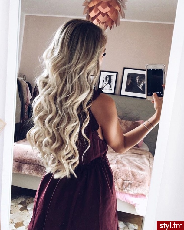 Blond Rozpuszczone Kręcone Na co dzień Długie Fryzury