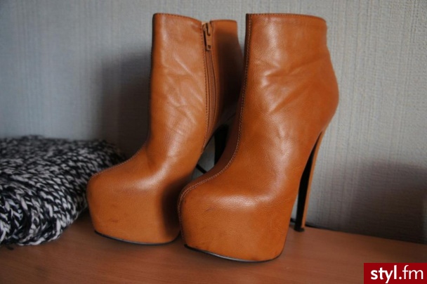 Pozostałe Buty Moda
