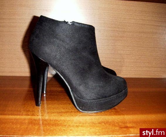 Pozostałe Buty Moda