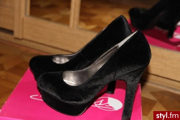 Szpilki Buty Moda