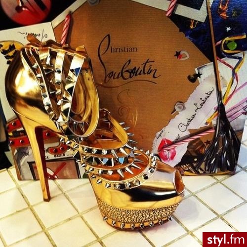 Szpilki Buty Moda