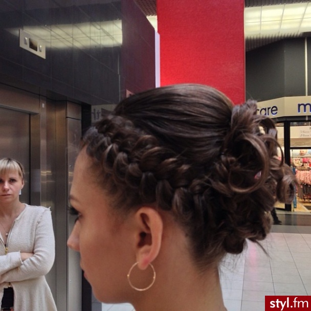 Wieczorowe Długie Fryzury