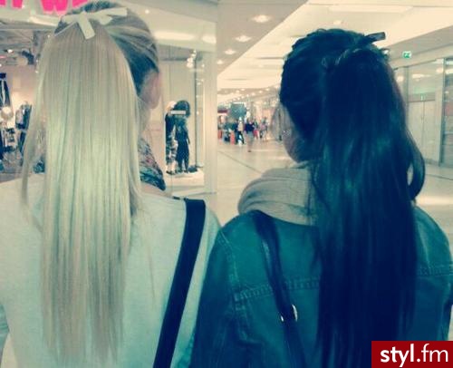 Upięcie Proste Na co dzień Długie Fryzury