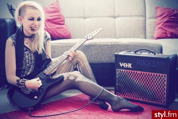 Blond Punk Rock Alternatywne Długie Fryzury