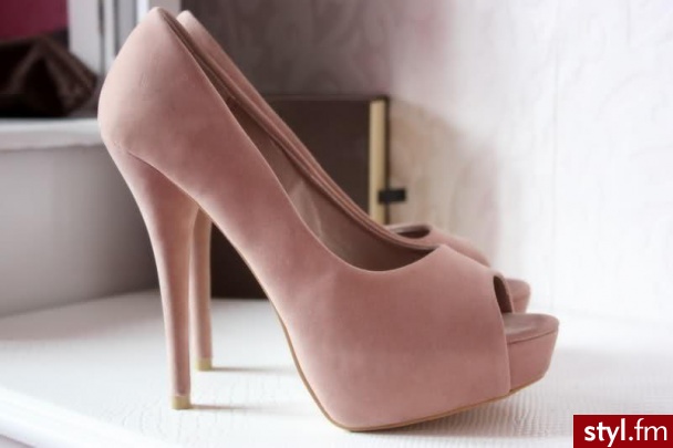 Szpilki Buty Moda