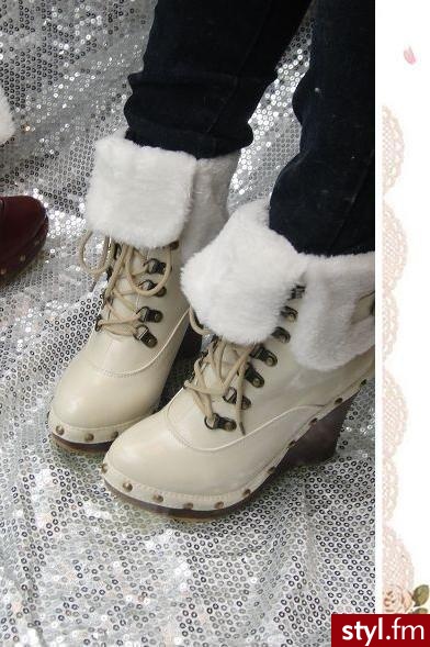 Pozostałe Buty Moda