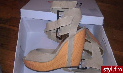 Pozostałe Buty Moda
