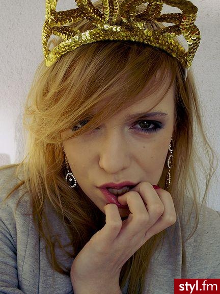 Średnie Fryzury