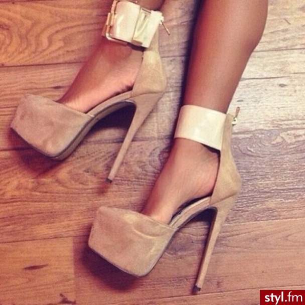 Szpilki Buty Moda