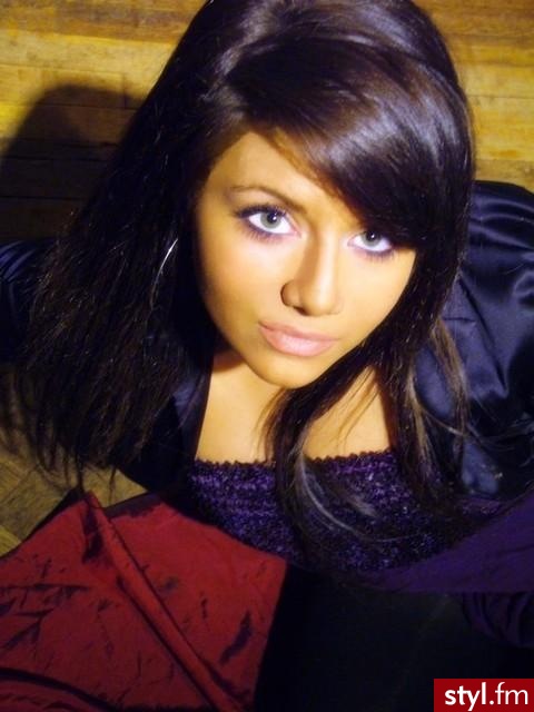 Średnie Fryzury