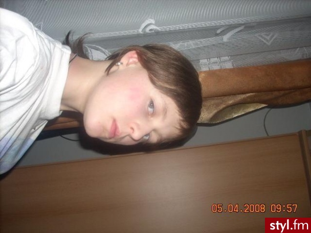 Średnie Fryzury