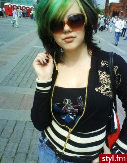 EMO Alternatywne Średnie Fryzury