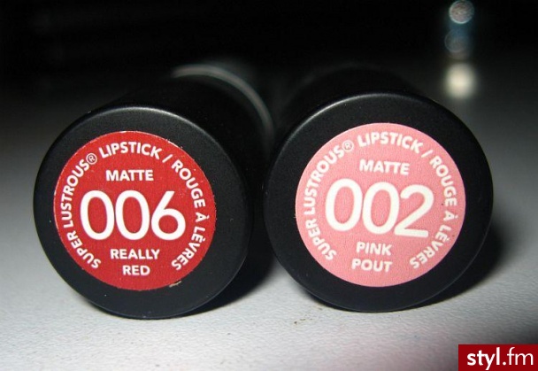 USTA USTA. Revlon Really Red + Pink Pout swatches - Makijaże