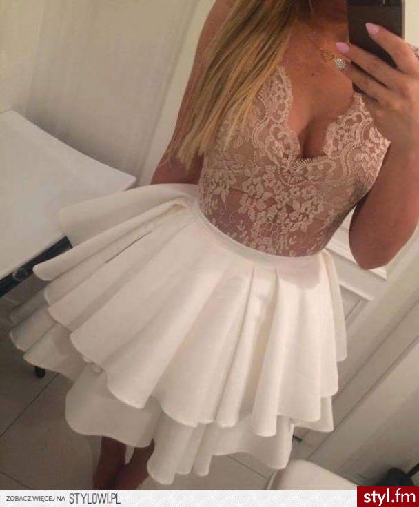 Wieczorowe Sukienki Moda