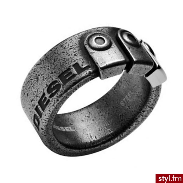 BIŻUTERIA MĘSKA DIESEL - SYGNET  DX0649040 Rozmiar 19 - Pierścionki Biżuteria Moda