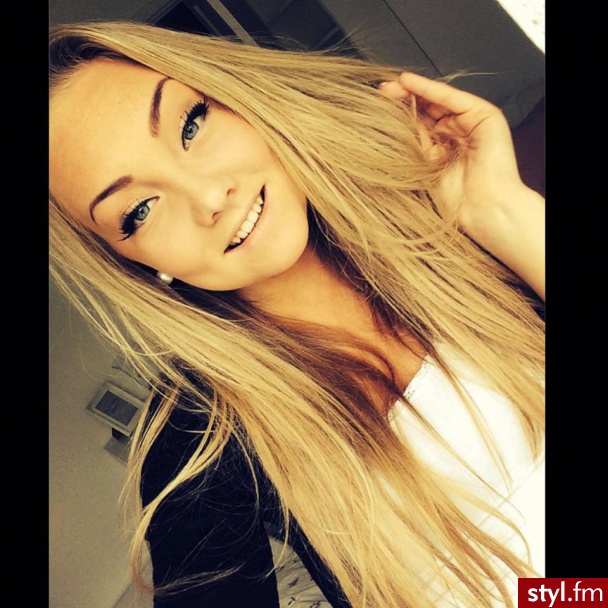 Blond Rozpuszczone Proste Na co dzień Długie Fryzury