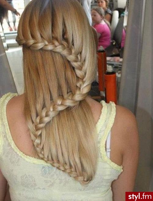 Blond Warkocze Proste Na co dzień Średnie Fryzury